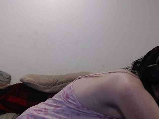 hotmodel1984 webcam