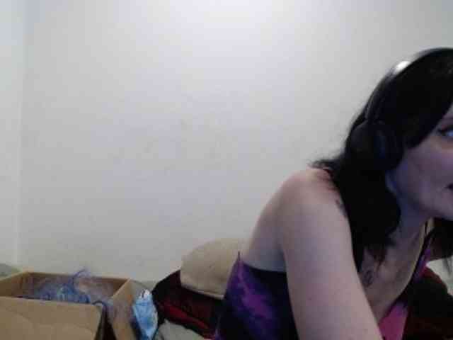 hotmodel1984 webcam