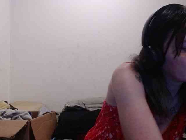hotmodel1984 webcam