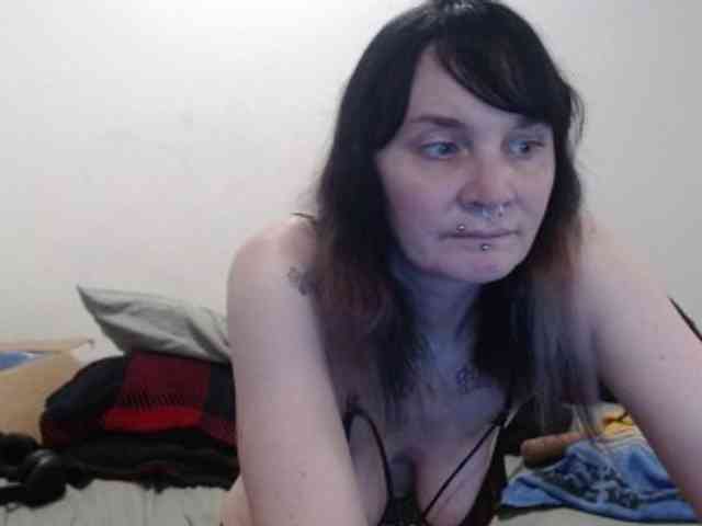 hotmodel1984 webcam