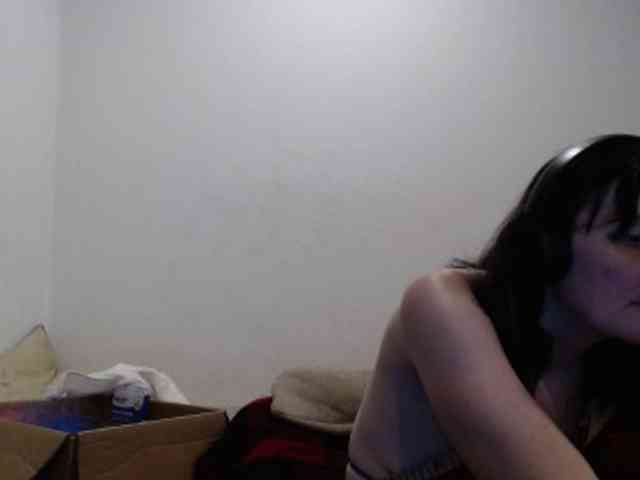 hotmodel1984 webcam