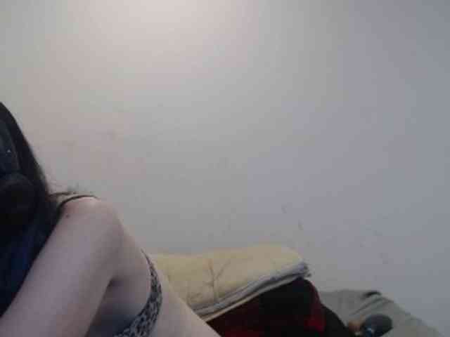 hotmodel1984 webcam