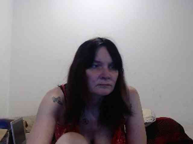 hotmodel1984 webcam