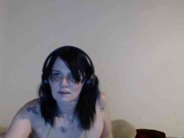 hotmodel1984 Sex Cam Show