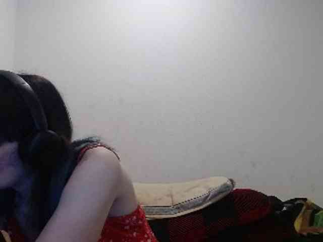 hotmodel1984 webcam