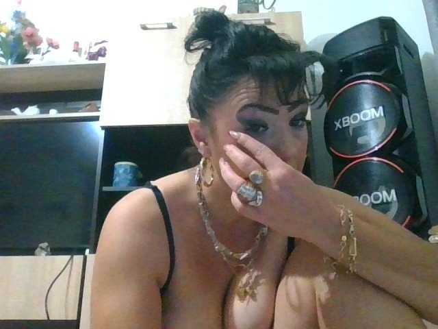 JesicaBonita1, live now on BongaCams