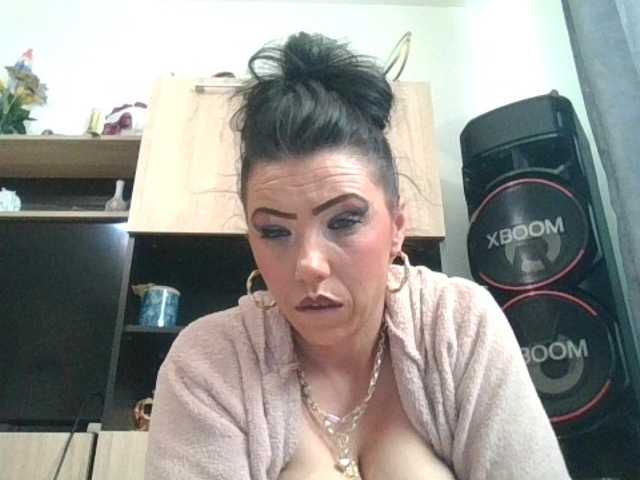 JesicaBonita1 live cam on BongaCams