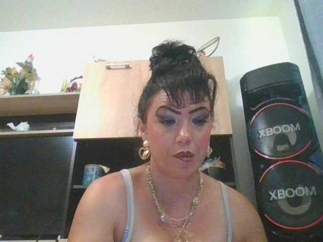 JesicaBonita1 live webcam show