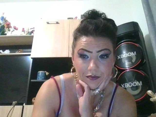JesicaBonita1 live cam on BongaCams