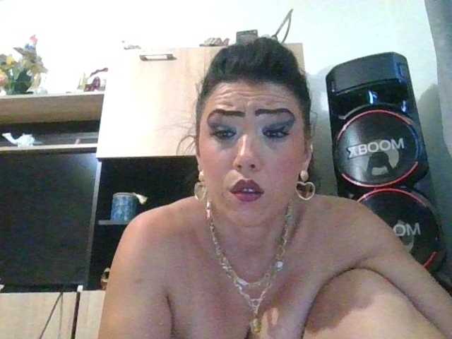 JesicaBonita1 live cam on BongaCams