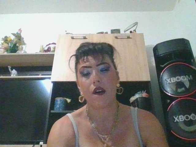 JesicaBonita1 live cam on BongaCams