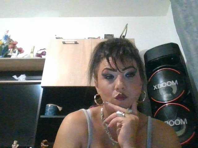 JesicaBonita1 live cam on BongaCams