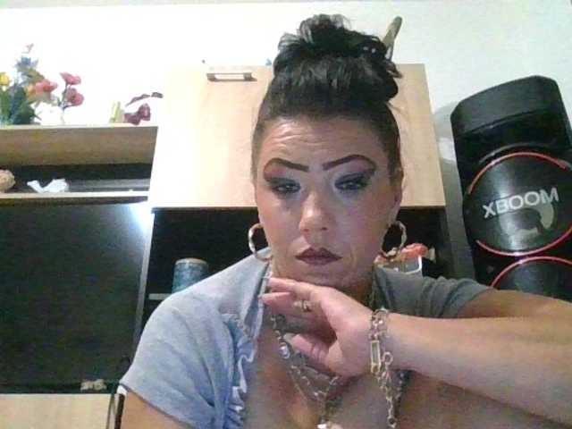 JesicaBonita1 live cam on BongaCams