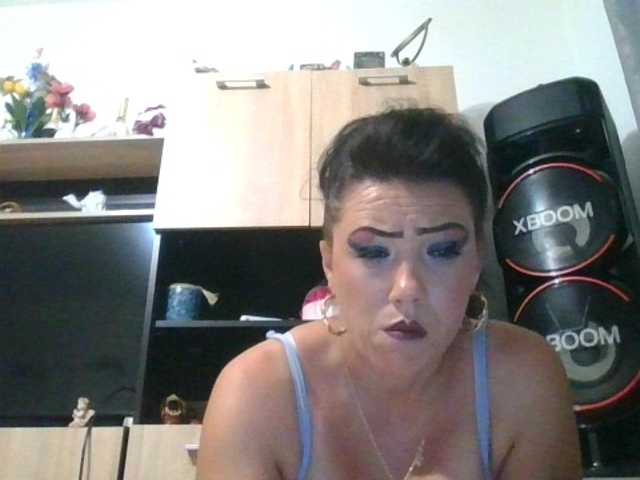 JesicaBonita1 live cam on BongaCams