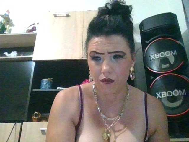 JesicaBonita1 live webcam show