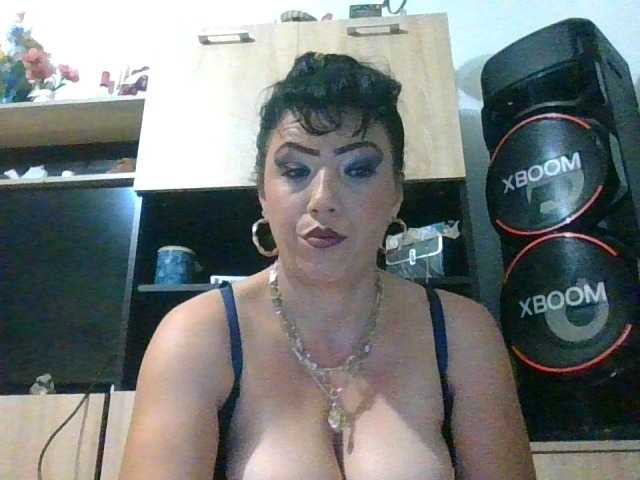 JesicaBonita1, live now on BongaCams