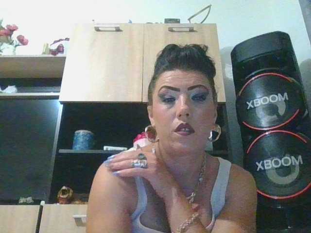JesicaBonita1 live cam on BongaCams