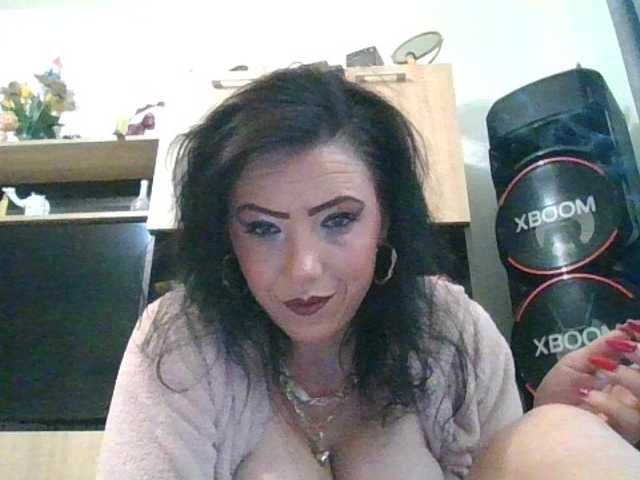 JesicaBonita1 live cam on BongaCams