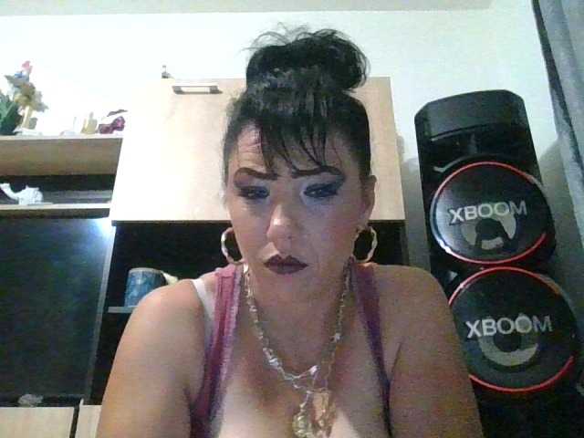 JesicaBonita1 live cam on BongaCams