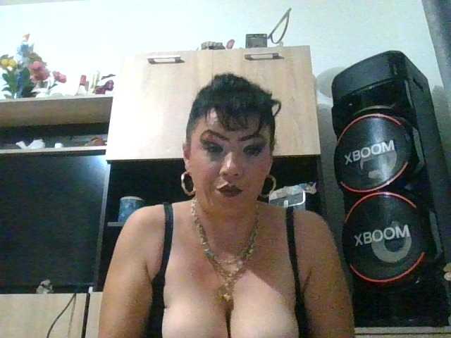 JesicaBonita1, en directo ahora en BongaCams