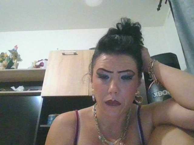 JesicaBonita1 live webcam show