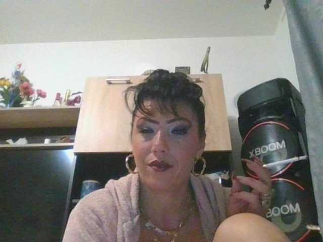 JesicaBonita1 live cam on BongaCams