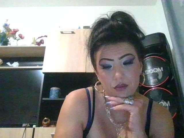 JesicaBonita1 live cam on BongaCams