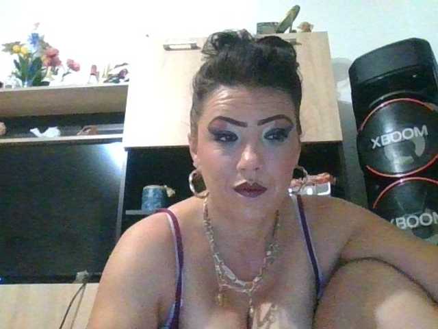 JesicaBonita1 live cam on BongaCams