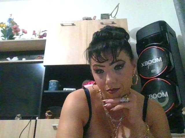 JesicaBonita1, en directo ahora en BongaCams