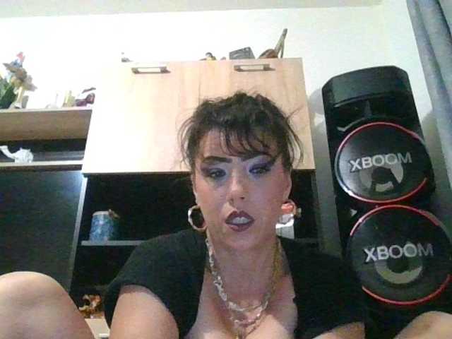 JesicaBonita1 live cam on BongaCams