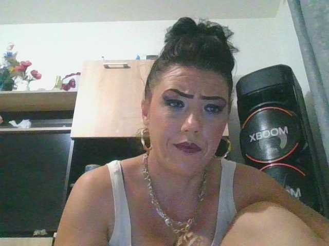 JesicaBonita1 live cam on BongaCams