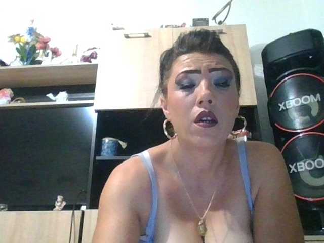 JesicaBonita1 live cam on BongaCams