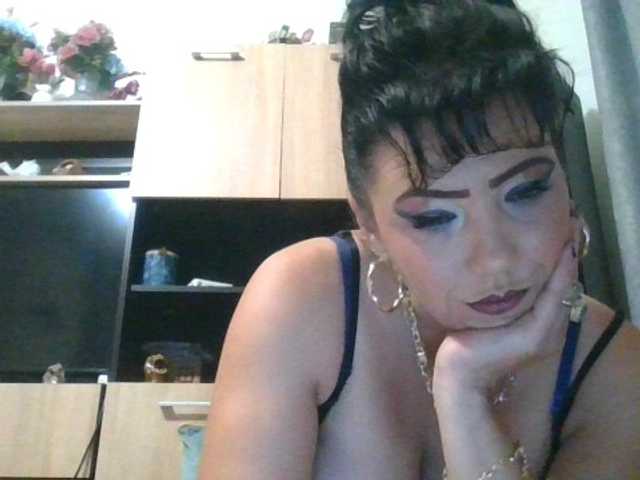 JesicaBonita1 live cam on BongaCams
