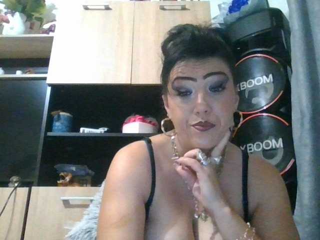 JesicaBonita1 live cam on BongaCams