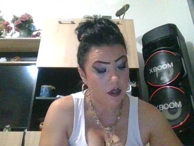 JesicaBonita1 live cam on BongaCams
