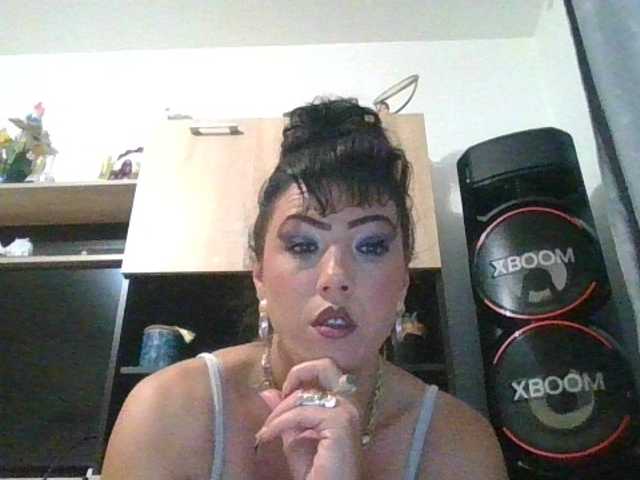 JesicaBonita1 live webcam show