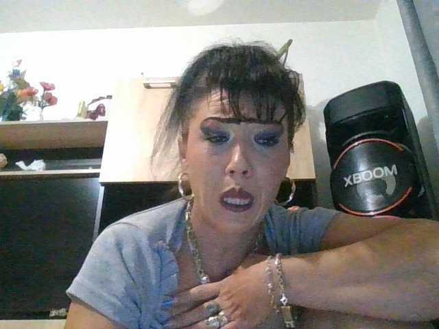 JesicaBonita1 live cam on BongaCams