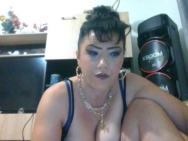 JesicaBonita1 live cam on BongaCams