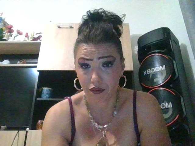 JesicaBonita1 live cam on BongaCams