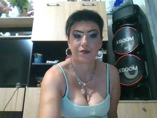 JesicaBonita1 live cam on BongaCams