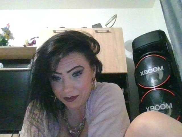 JesicaBonita1 live cam on BongaCams