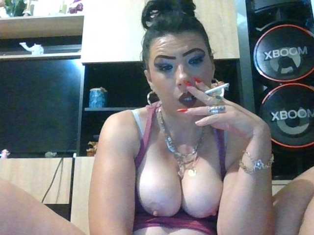 JesicaBonita1 live cam on BongaCams