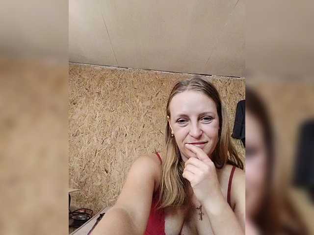 monitasofa live cam on BongaCams