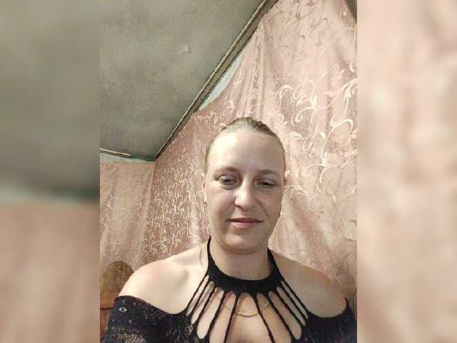 monitasofa live sex show