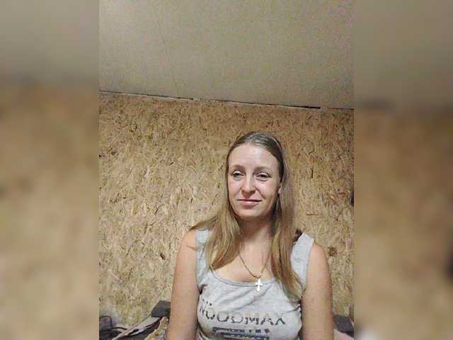 monitasofa, live now on BongaCams
