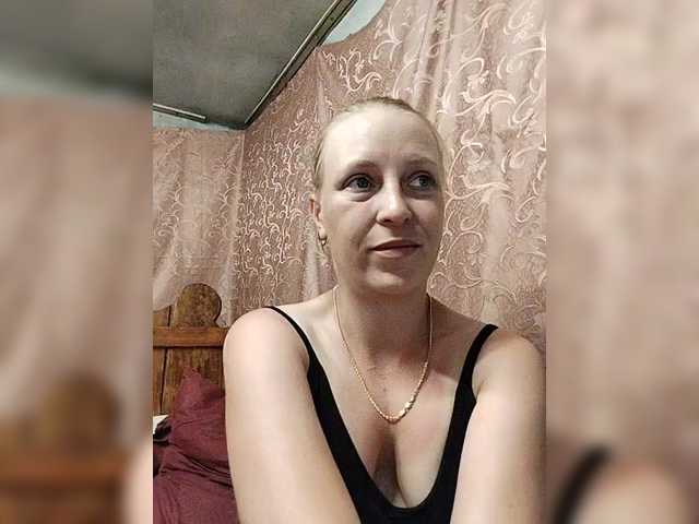 monitasofa live cam on BongaCams