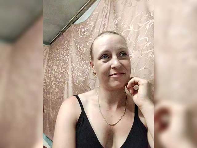 monitasofa live cam on BongaCams