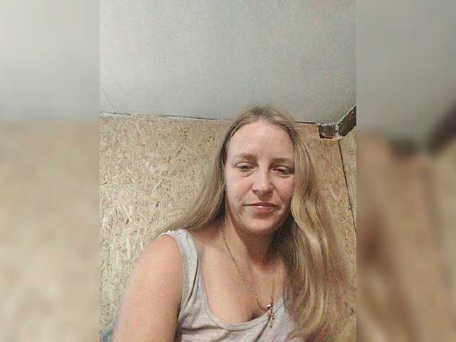 monitasofa live cam on BongaCams