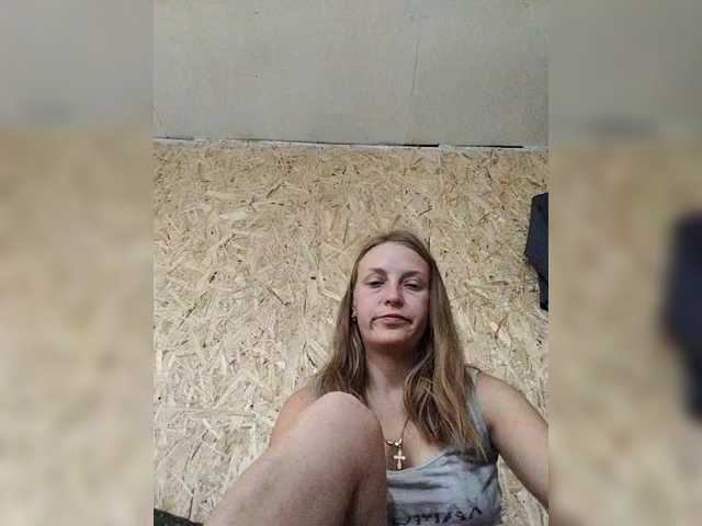 monitasofa, live now on BongaCams