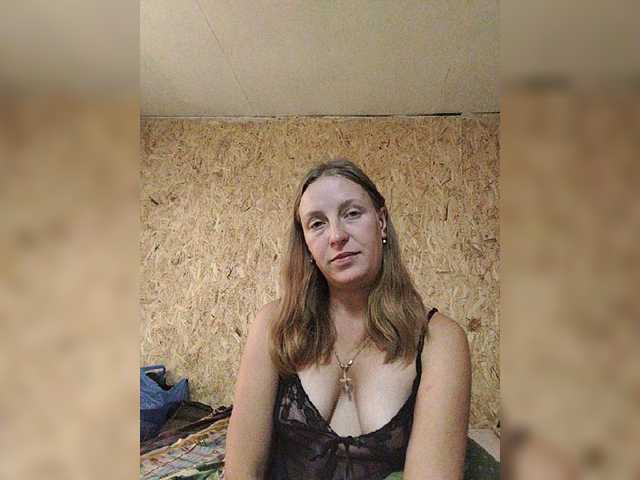 monitasabrina — live female cam